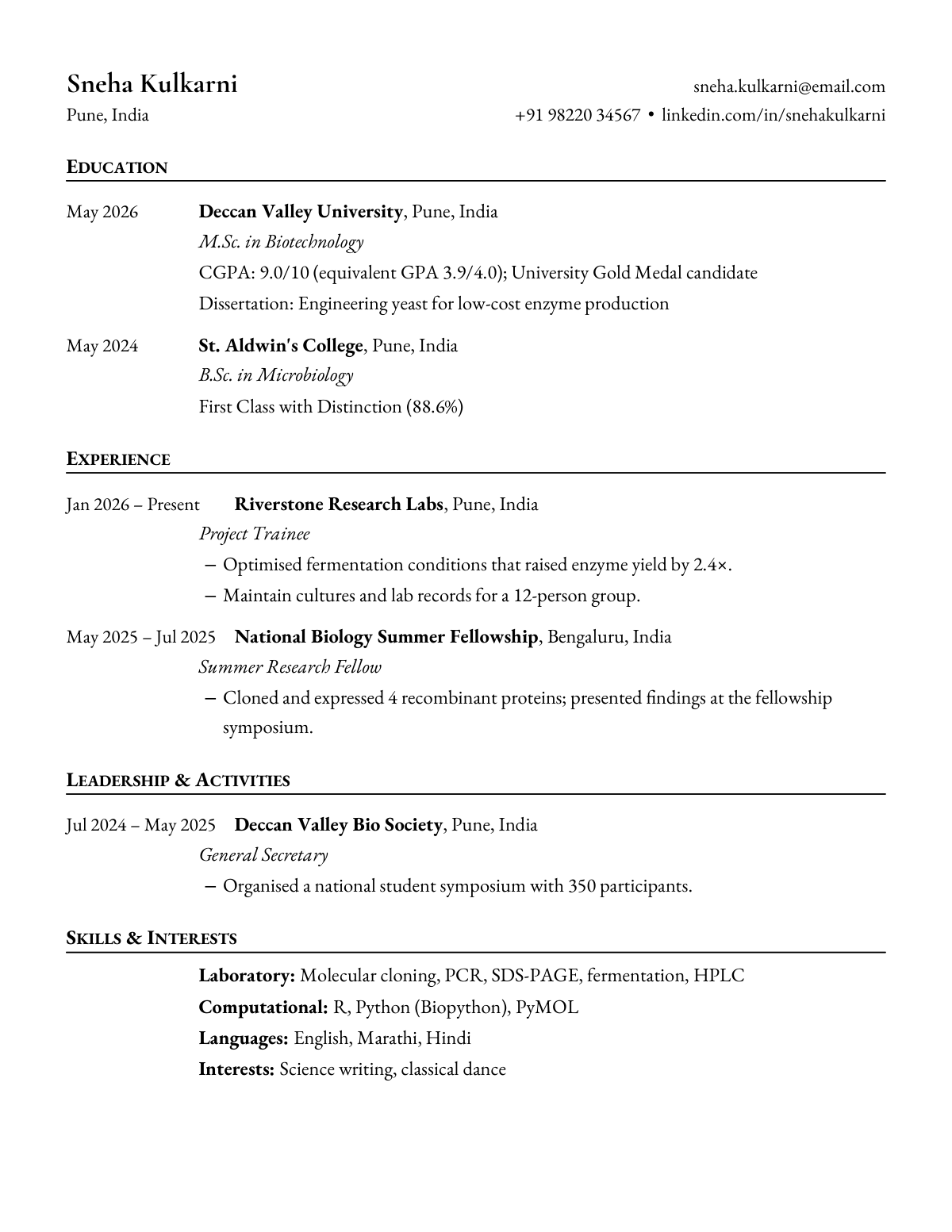 Ivy Scholar Standard — Biology (India) — resume template preview